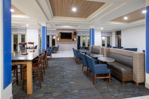 Holiday Inn Express Hotel & Suites Tucson image 21