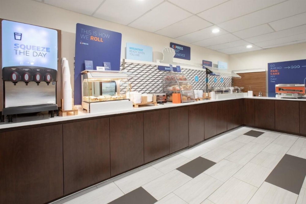 Holiday Inn Express Hotel & Suites Tucson